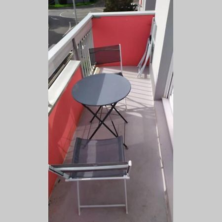 Chez Romain, Appartement Proche Commerces Et Centre Ville Avec Wifi Verdun-sur-Meuse Bagian luar foto